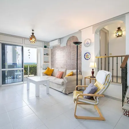Amazing Front Sea View Apartment *